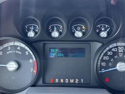 2015 Ford F-350 Chassis 2WD Reg Cab 165 WB 84 CA XL