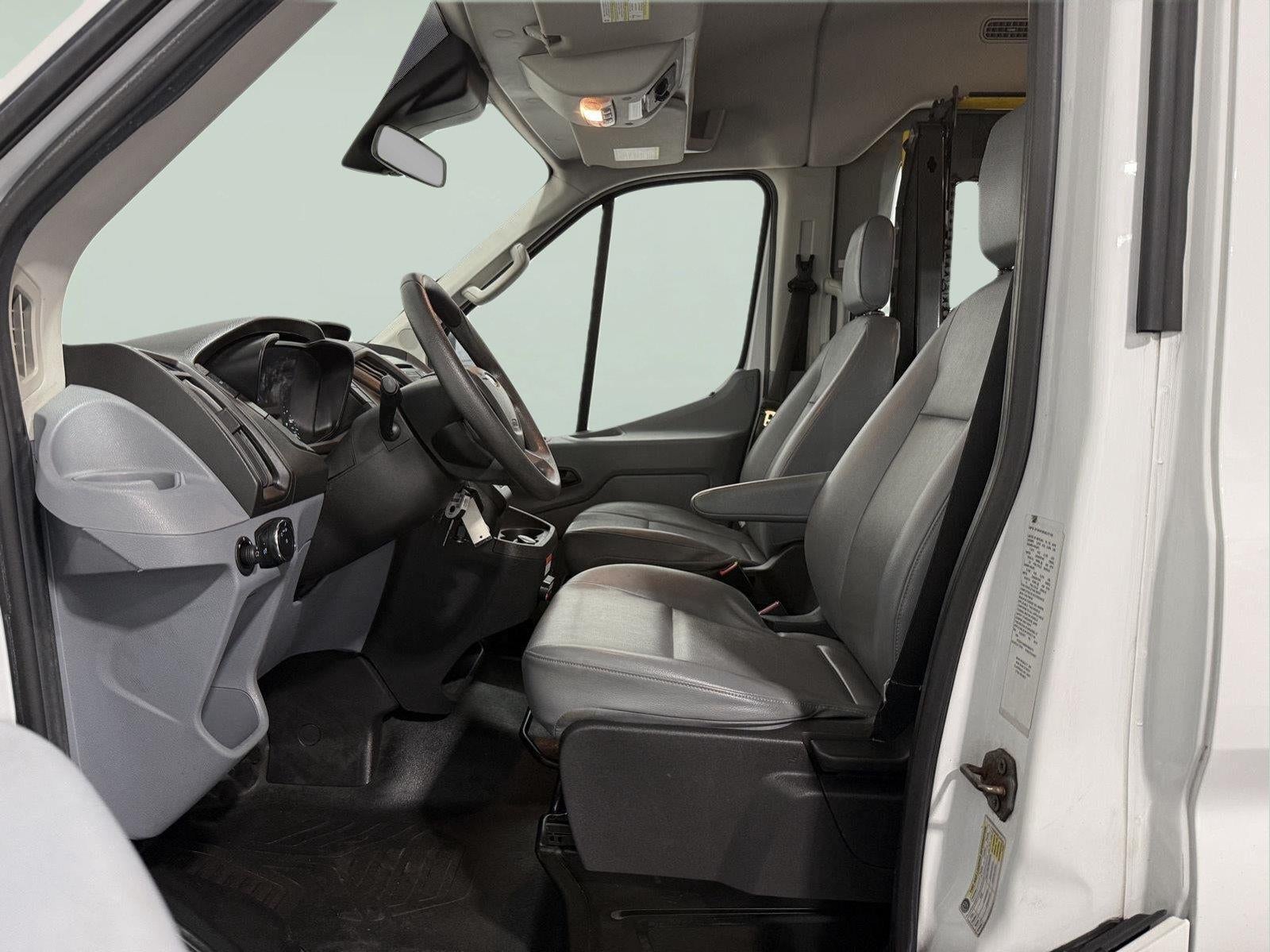2019 Ford Transit-150 XL