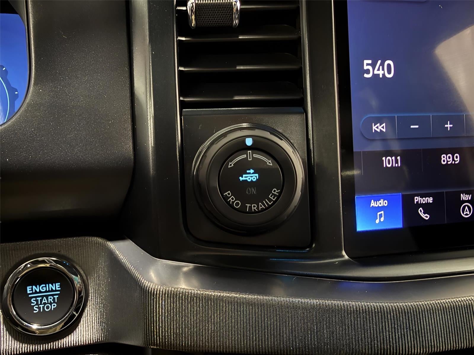 2025 Ford F-250 Platinum