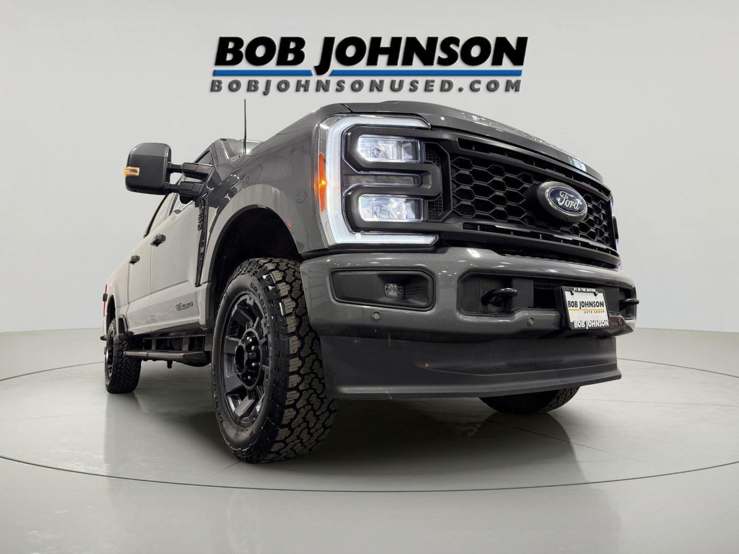 2023 Ford F-350 LARIAT