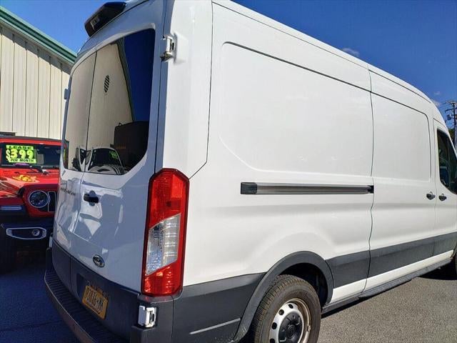 2023 Ford Furgoneta de carga Transit-250 T-250 130' Med Rf 9070 GVWR RWD