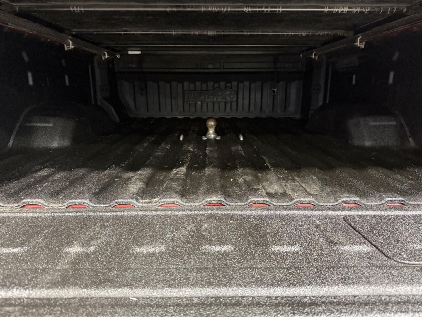 2022 Chevrolet Silverado 3500HD 4WD Crew Cab Standard Bed High Country