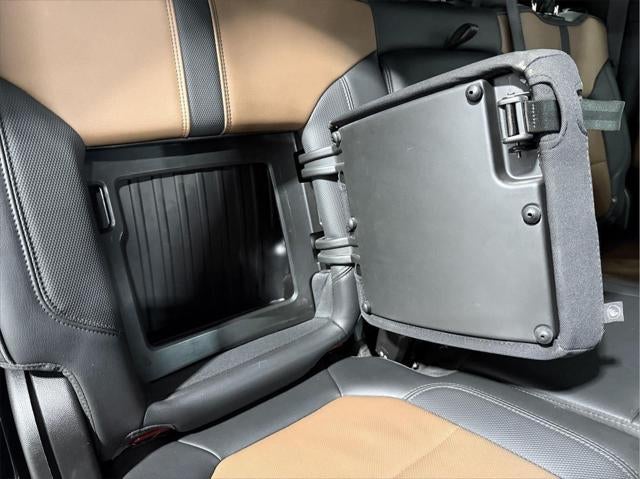 2022 Chevrolet Silverado 3500HD 4WD Crew Cab Standard Bed High Country