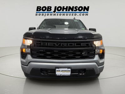 2023 Chevrolet Silverado 1500 4WD Crew Cab Short Bed Custom