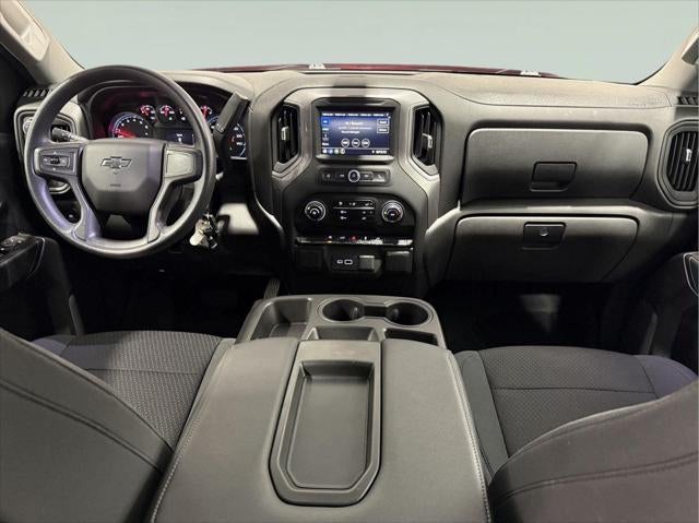 2021 Chevrolet Silverado 1500 4WD Double Cab Standard Bed Custom