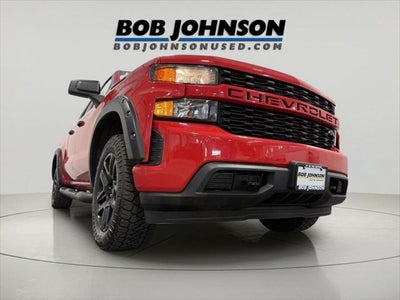 2021 Chevrolet Silverado 1500 4WD Double Cab Standard Bed Custom