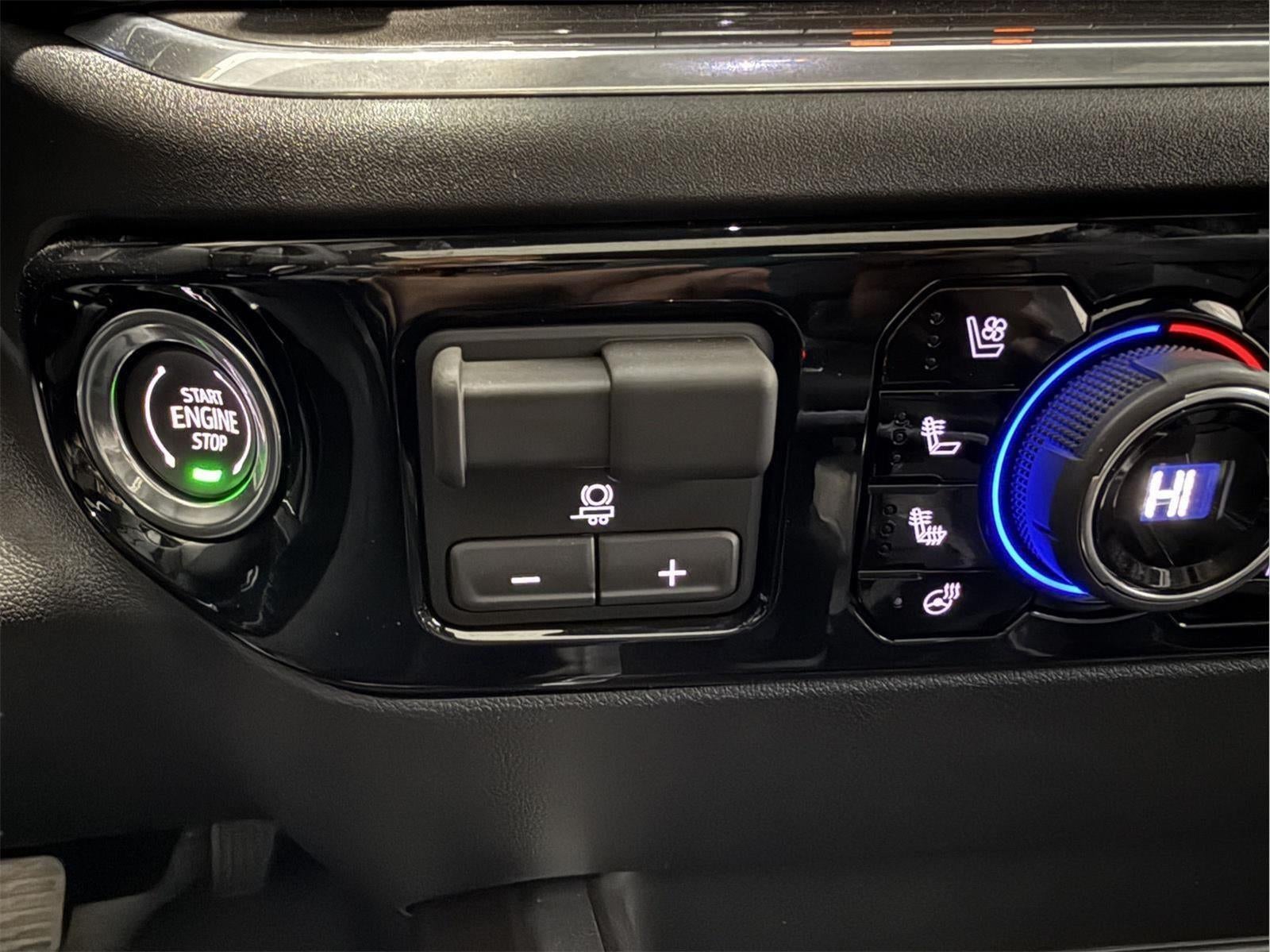 2026 Chevrolet Silverado 1500 4WD Crew Cab Short Bed High Country