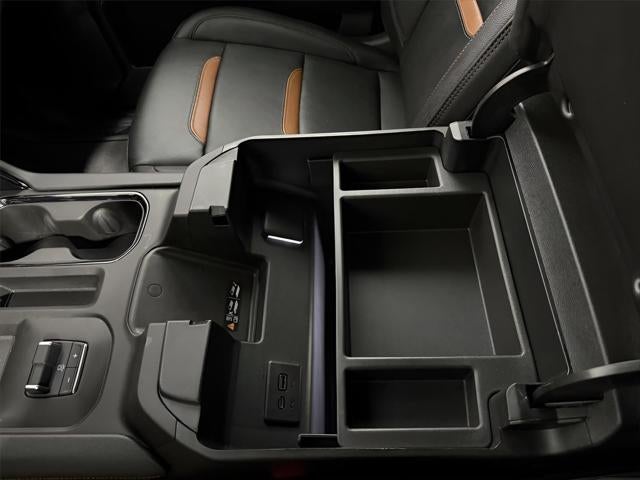 2025 GMC Sierra 2500HD 4WD Crew Cab Standard Bed AT4