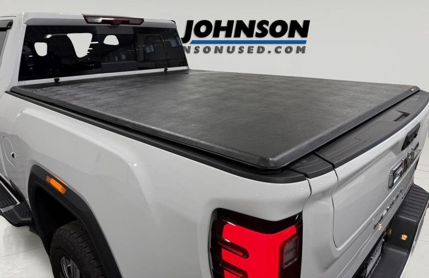 2024 GMC Sierra 2500HD 4WD Crew Cab Standard Bed Denali