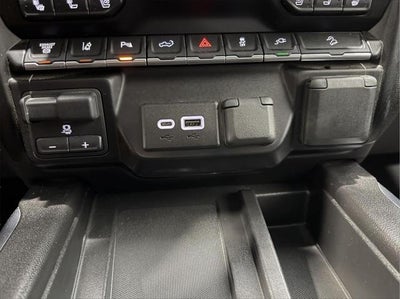 2023 GMC Sierra 2500HD Denali