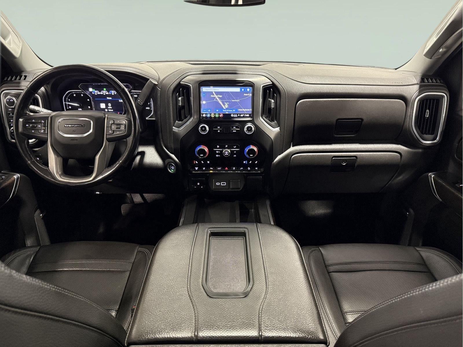 2022 GMC Sierra 2500HD 4WD Crew Cab Standard Bed Denali