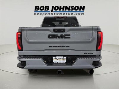2024 GMC Sierra 3500HD 4WD Crew Cab Standard Bed AT4