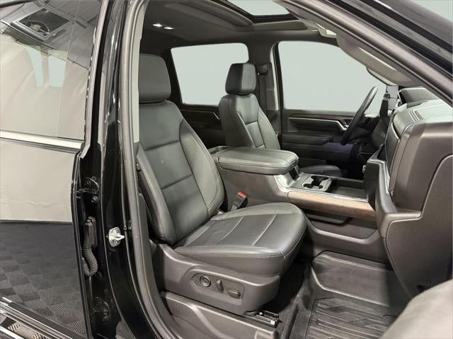 2025 GMC Sierra 2500HD 4WD Crew Cab Standard Bed SLT