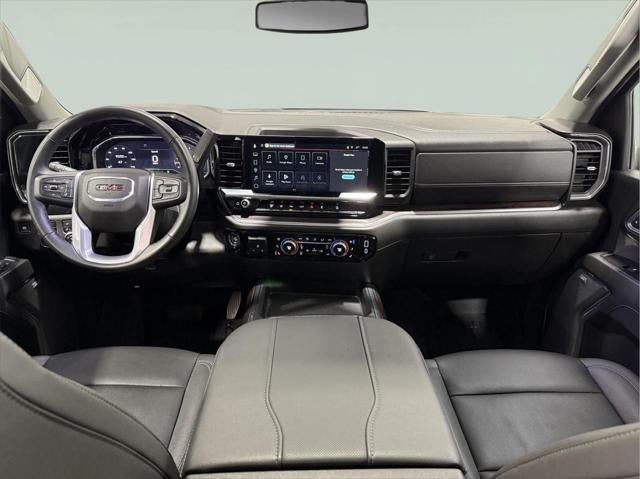 2025 GMC Sierra 2500HD 4WD Crew Cab Standard Bed SLT