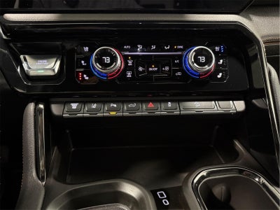 2025 GMC Sierra 2500HD 4WD Crew Cab Standard Bed AT4