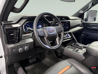 2025 GMC Sierra 2500HD 4WD Crew Cab Standard Bed AT4