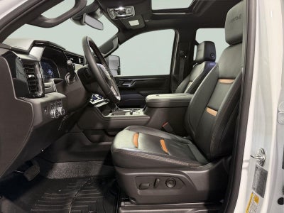 2025 GMC Sierra 2500HD 4WD Crew Cab Standard Bed AT4