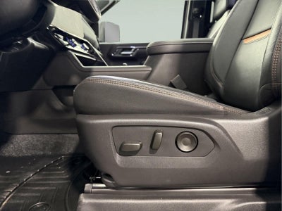 2025 GMC Sierra 2500HD 4WD Crew Cab Standard Bed AT4