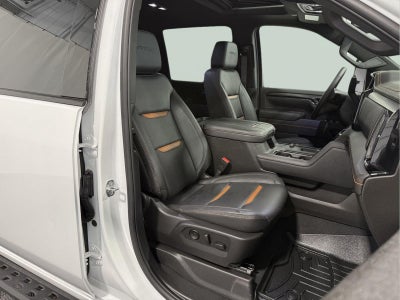 2025 GMC Sierra 2500HD 4WD Crew Cab Standard Bed AT4