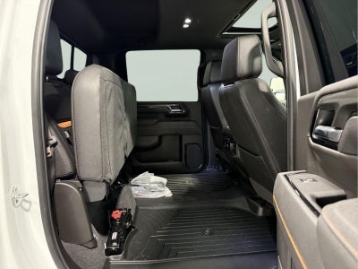 2025 GMC Sierra 2500HD 4WD Crew Cab Standard Bed AT4