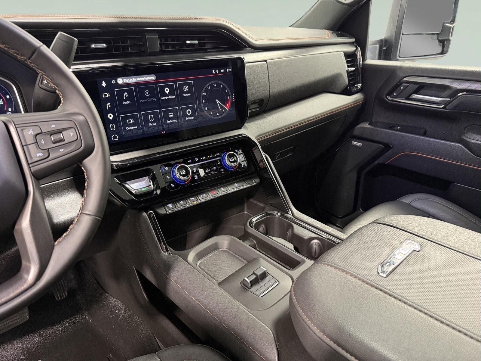 2025 GMC Sierra 2500HD 4WD Crew Cab Standard Bed AT4