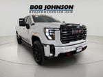 2025 GMC Sierra 2500HD 4WD Crew Cab Standard Bed AT4