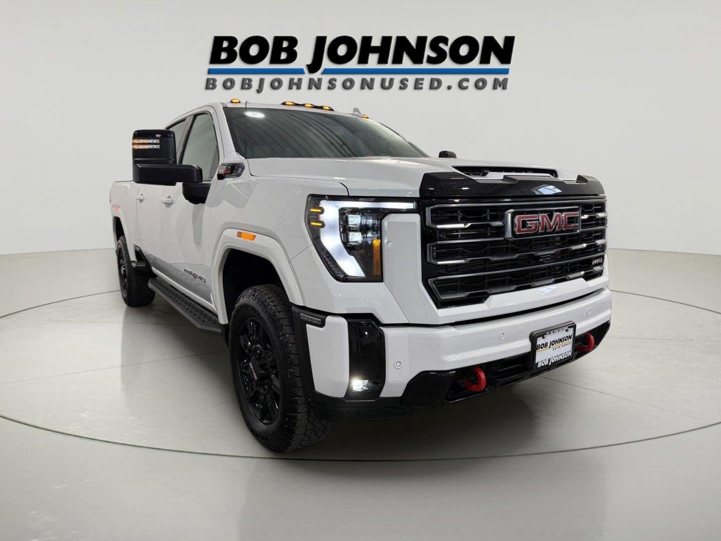 2025 GMC Sierra 2500HD 4WD Crew Cab Standard Bed AT4