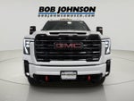 2025 GMC Sierra 2500HD 4WD Crew Cab Standard Bed AT4