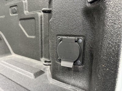 2025 GMC Sierra 2500HD 4WD Crew Cab Standard Bed AT4