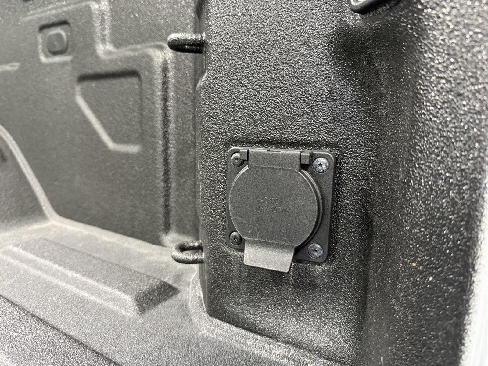 2025 GMC Sierra 2500HD 4WD Crew Cab Standard Bed AT4