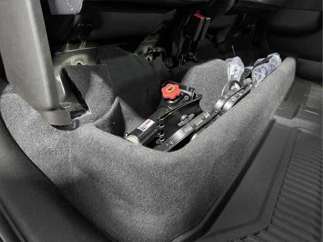2025 GMC Sierra 2500HD Crew Cab, Standard Bed, AT4X, 4WD