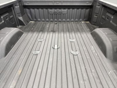 2025 GMC Sierra 2500HD Crew Cab, Standard Bed, AT4X, 4WD