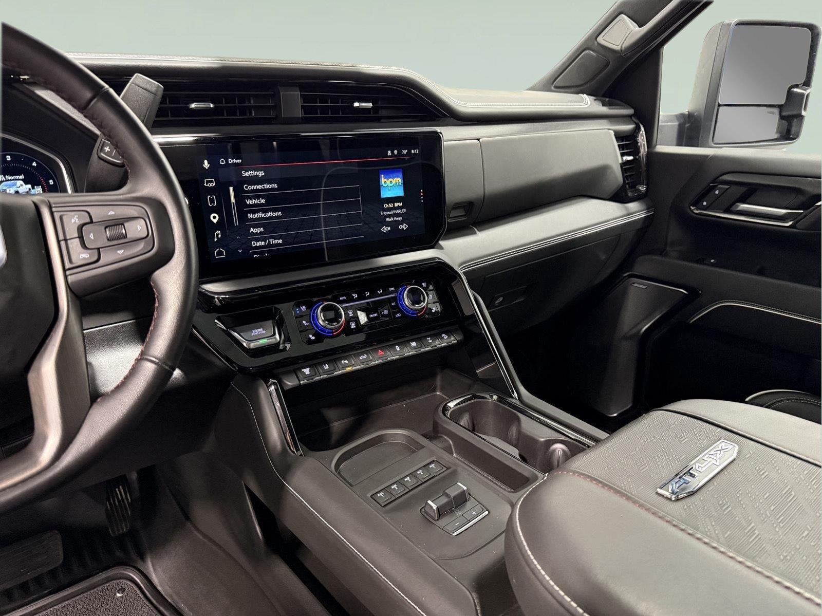2025 GMC Sierra 2500HD Crew Cab, Standard Bed, AT4X, 4WD