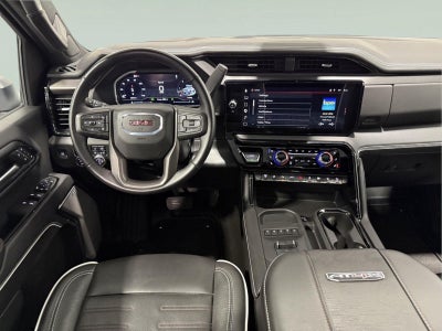 2025 GMC Sierra 2500HD Crew Cab, Standard Bed, AT4X, 4WD