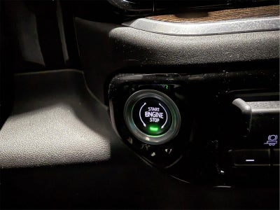 2022 GMC Sierra 1500 4WD Crew Cab Short Box Elevation