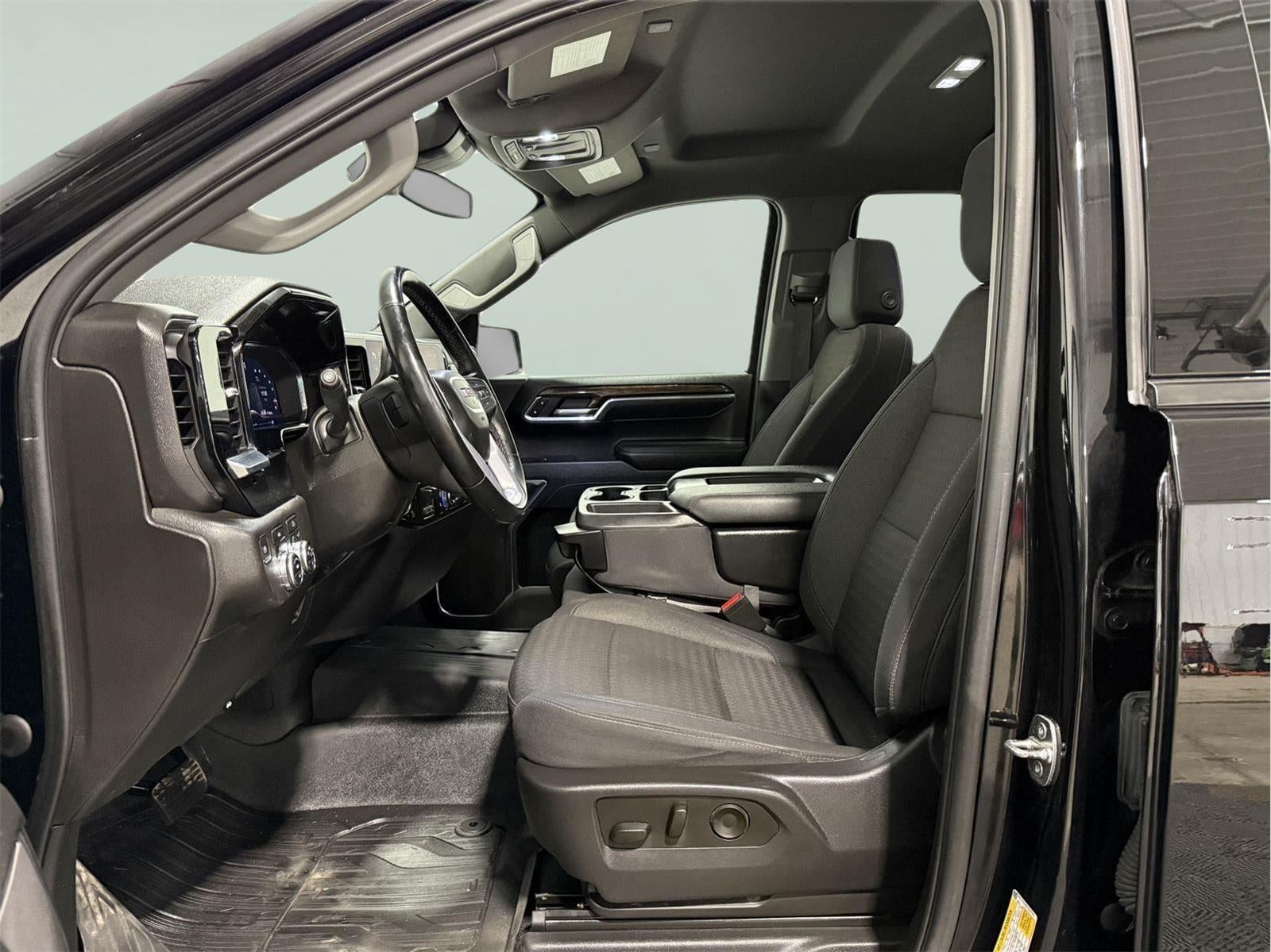 2023 GMC Sierra 1500 4WD Double Cab Standard Box Elevation with 3SB