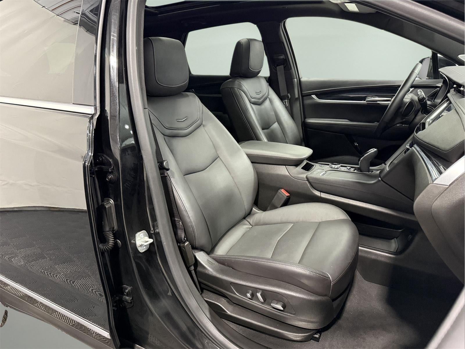 2025 Cadillac XT5 AWD Premium Luxury