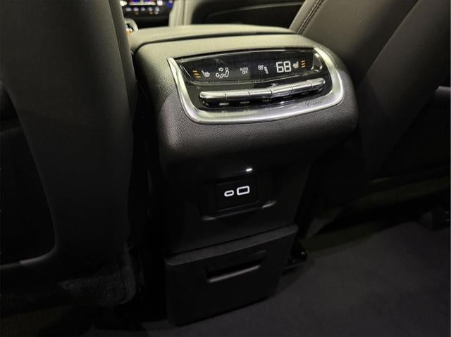 2025 Cadillac XT6 AWD Premium Luxury