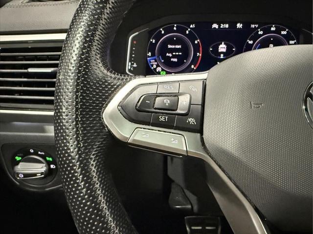 2022 Volkswagen Atlas Cross Sport 3.6L V6 SEL Premium R-Line