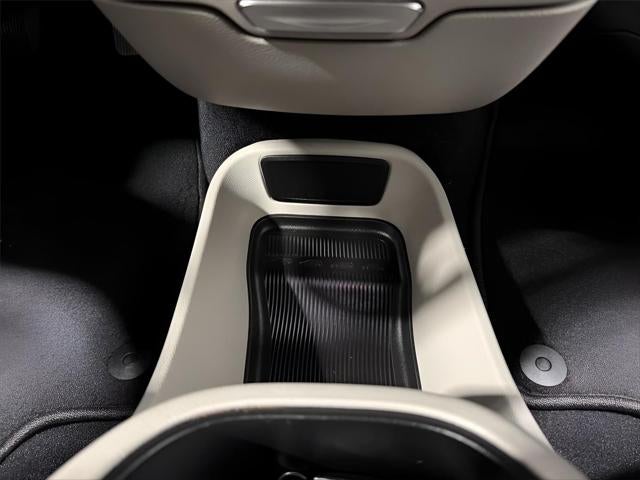 2022 Chrysler Pacifica Touring L AWD