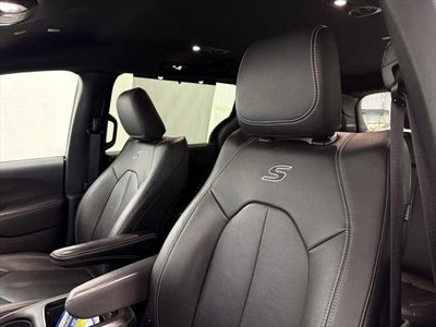 2022 Chrysler Pacifica Touring L AWD