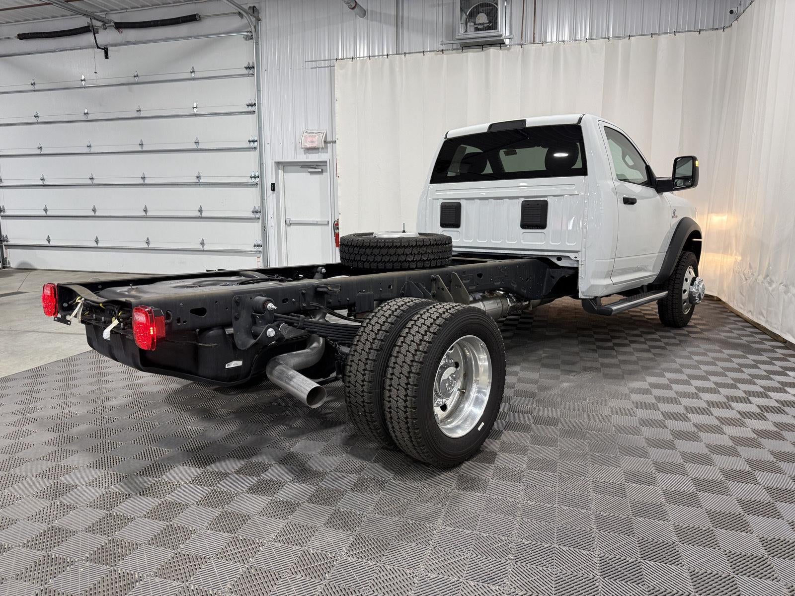 2024 RAM 5500 Chassis Tradesman/SLT