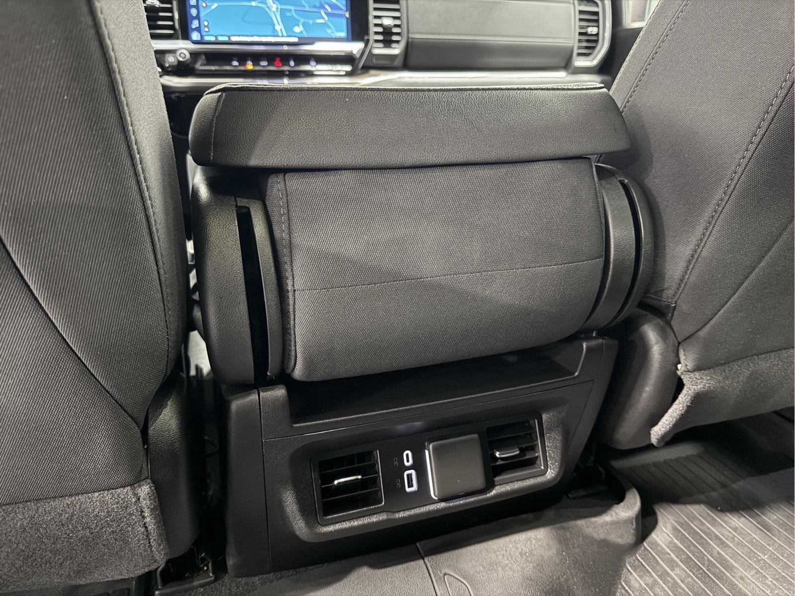 2024 Chevrolet Silverado 1500 4WD Crew Cab Short Bed LT with 2FL