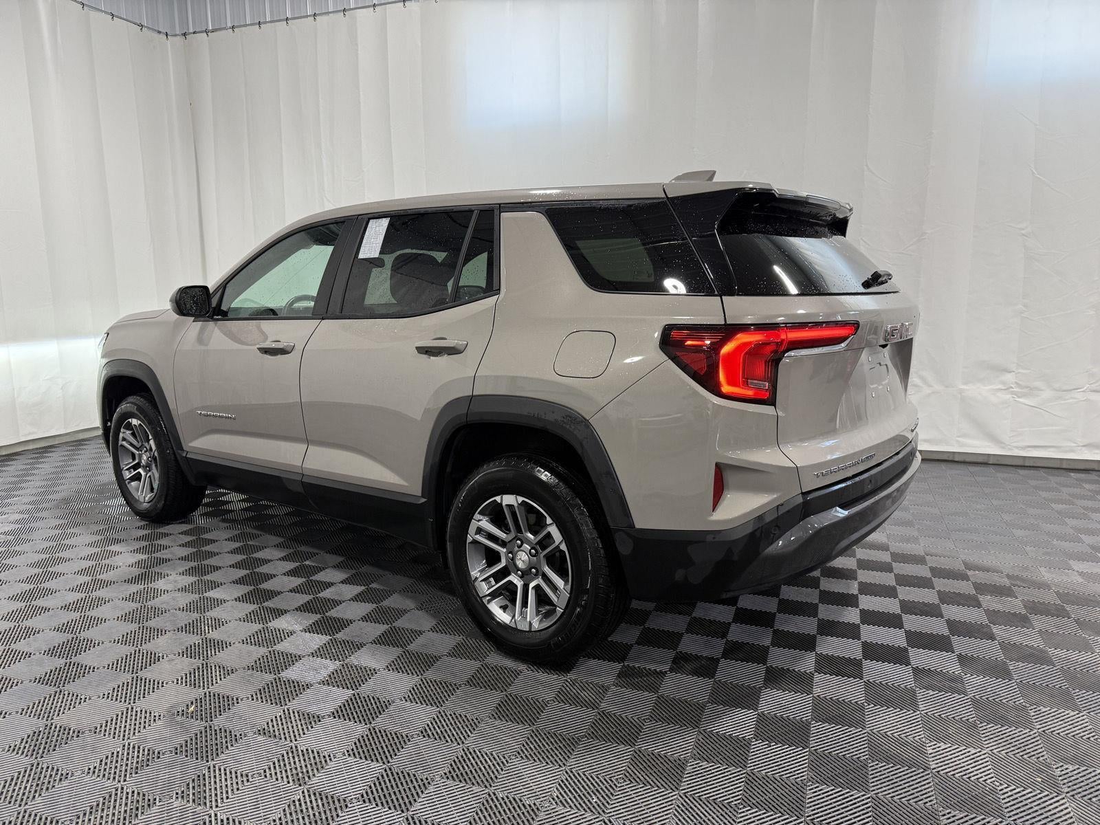 2025 GMC Terrain AWD Elevation