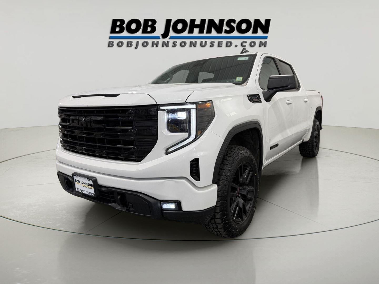 2024 GMC Sierra 1500 4WD Crew Cab Short Box Elevation with 3SB