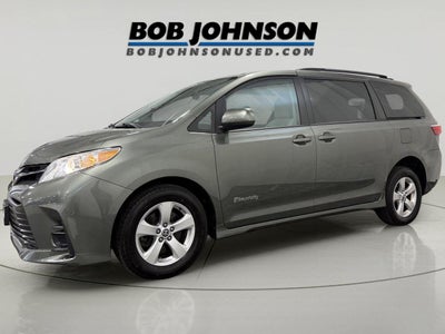 2020 Toyota Sienna LE