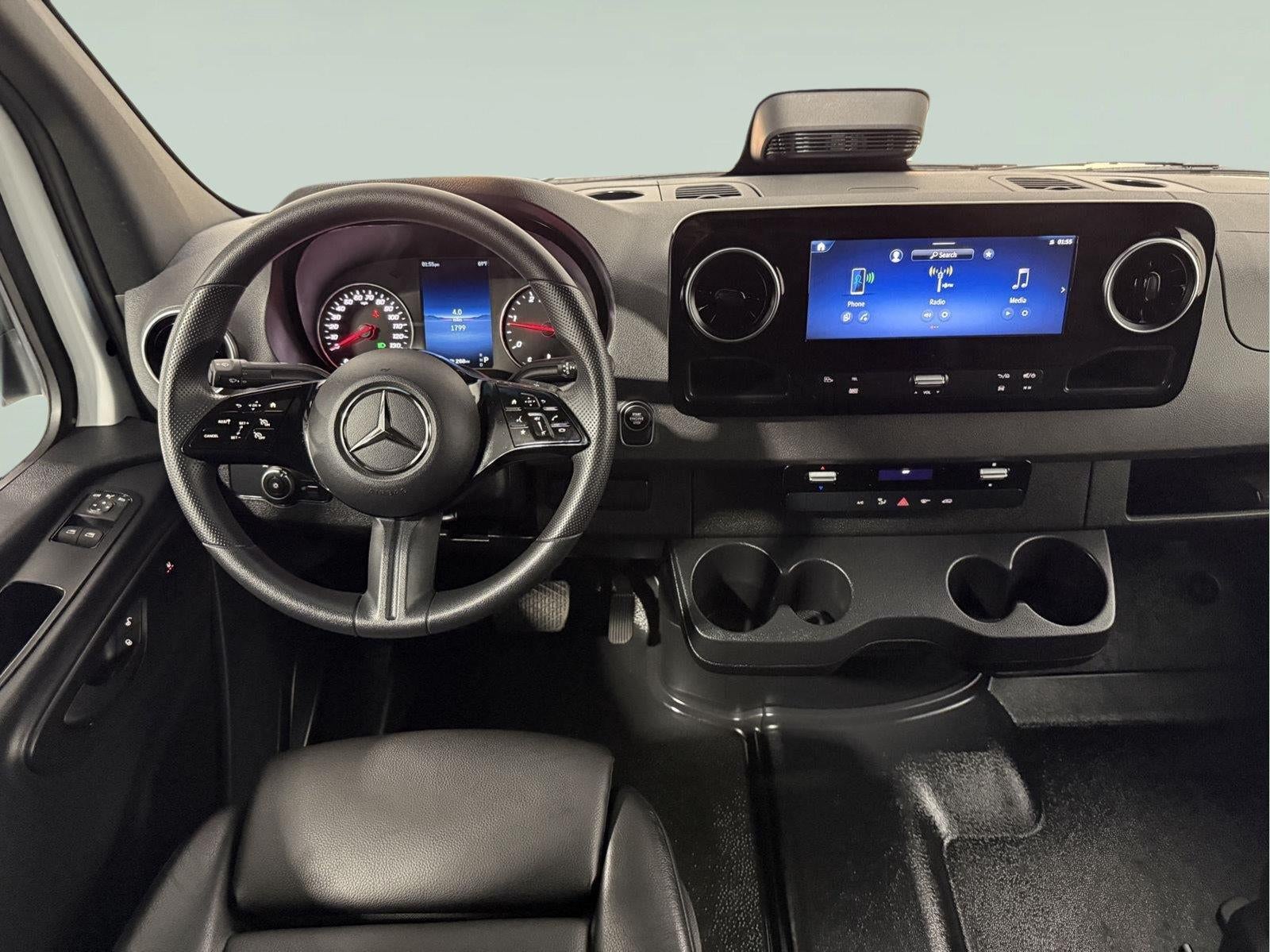 2025 Mercedes-Benz Sprinter 2500 High Roof 4-Cyl Diesel