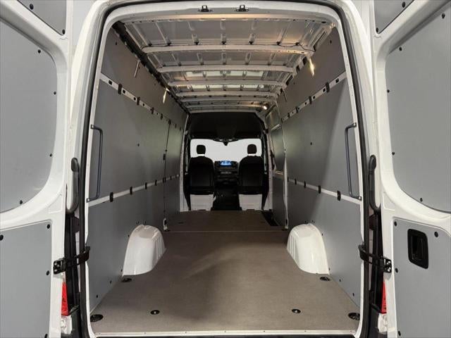 2025 Mercedes-Benz Sprinter 2500 High Roof 4-Cyl Diesel