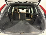 2018 Volvo XC90 T6 Momentum
