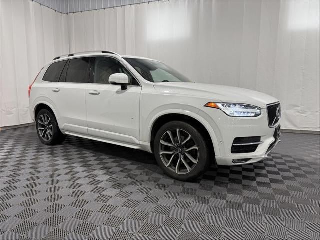 2018 Volvo XC90 T6 Momentum
